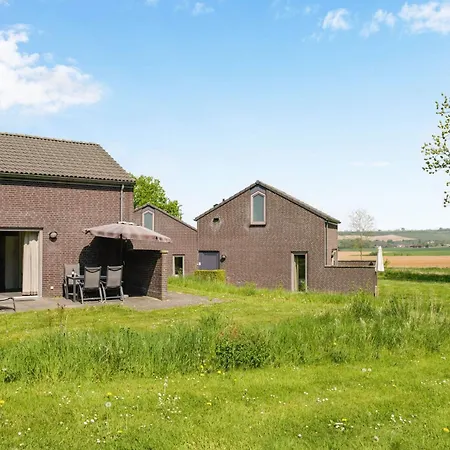 Summio Reevallis Vakantiehuis